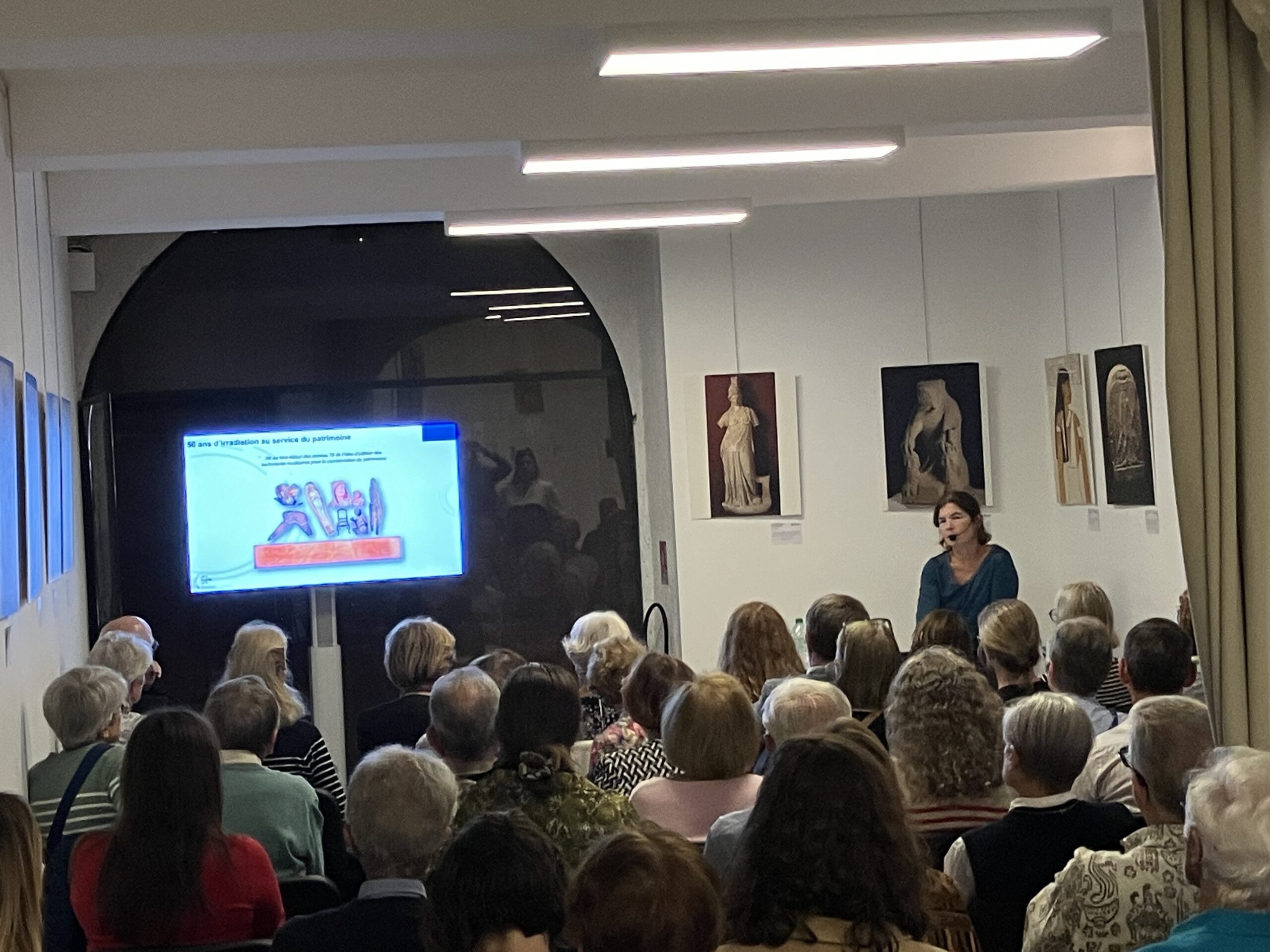 image à la une Conférence scientifique « La science au service de l&rsquo;art »