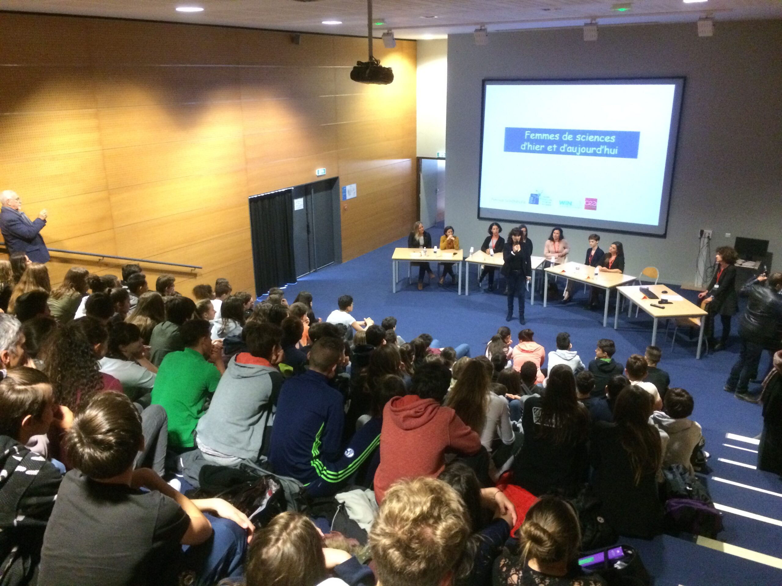 image à la une Table ronde « Femmes de Sciences »