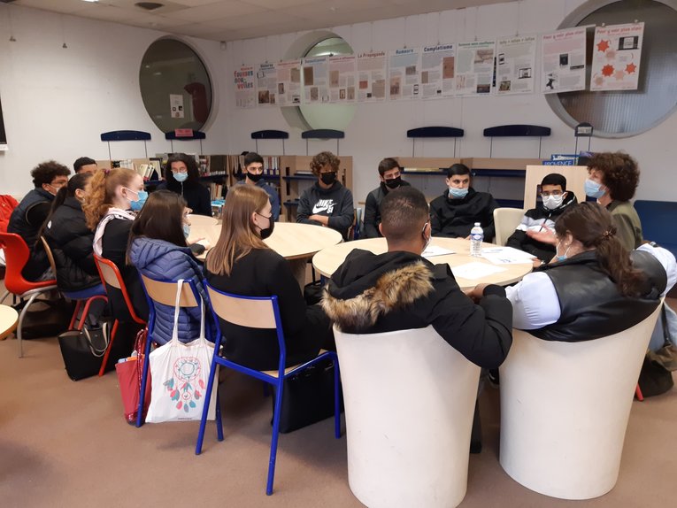 image à la une Trois nouvelles rencontres avec les élèves : lycée Marseilleveyre, collège Paul Eluard et collège Victor Schoelcher.
